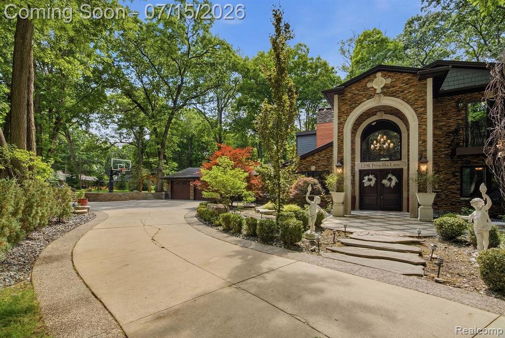 House in Rochester Hills, Michigan, United States 3 - 18433843