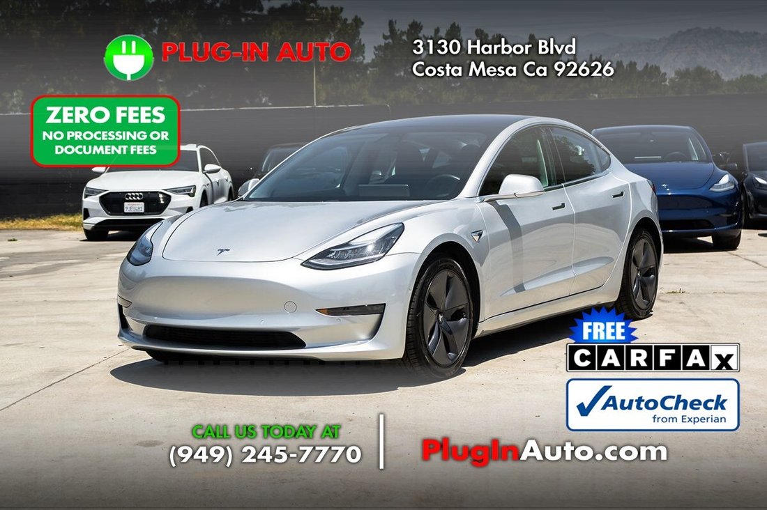 Sedan in Costa Mesa, CA, United States 1 - 18232437