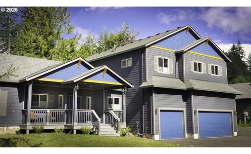 House in Vernonia, Oregon, United States 1