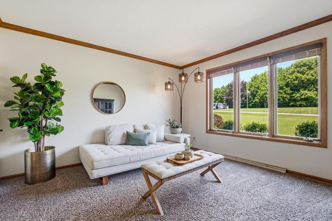 House in Germantown, Wisconsin, United States 3 - 18433858