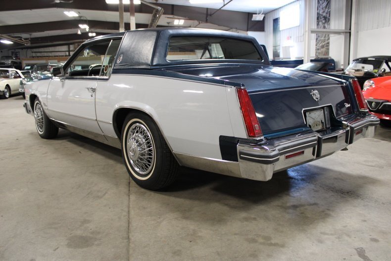 Coupe in Traverse City, United States 4 - 18434355