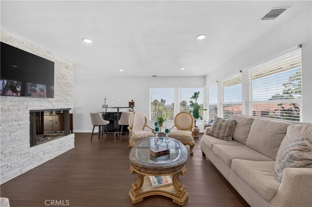 House in Whittier, California, United States 4 - 18434143