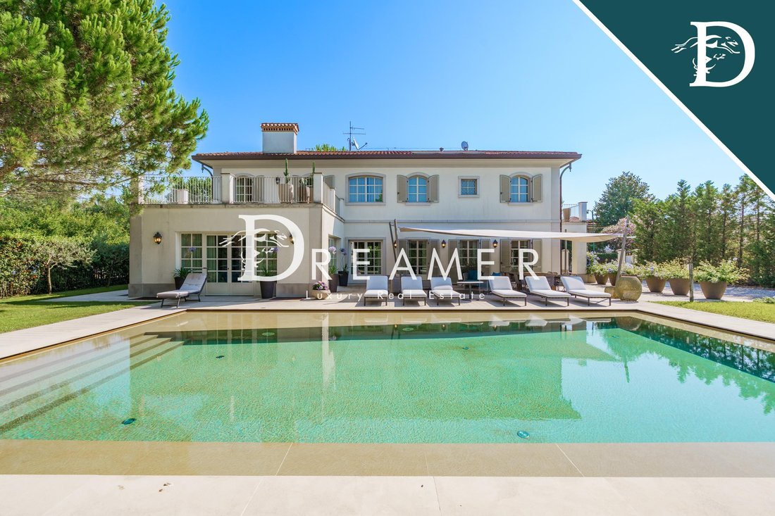 Villa in Center, Forte dei Marmi, Tuscany 1 - 18386307