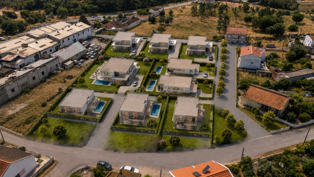 Land in Palhais e Coina, Setubal, Portugal 1 - 15695996