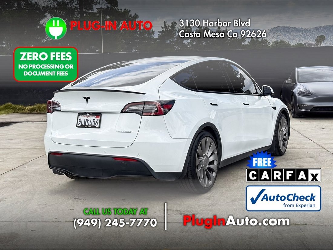 Suv in Costa Mesa, CA, United States 4 - 18118262