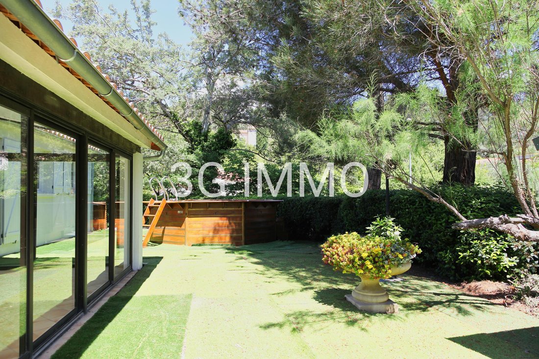 Villa in Granettes-Jauberte-Sainte Anne, Aix-en-Provence, France 5 - 18321710