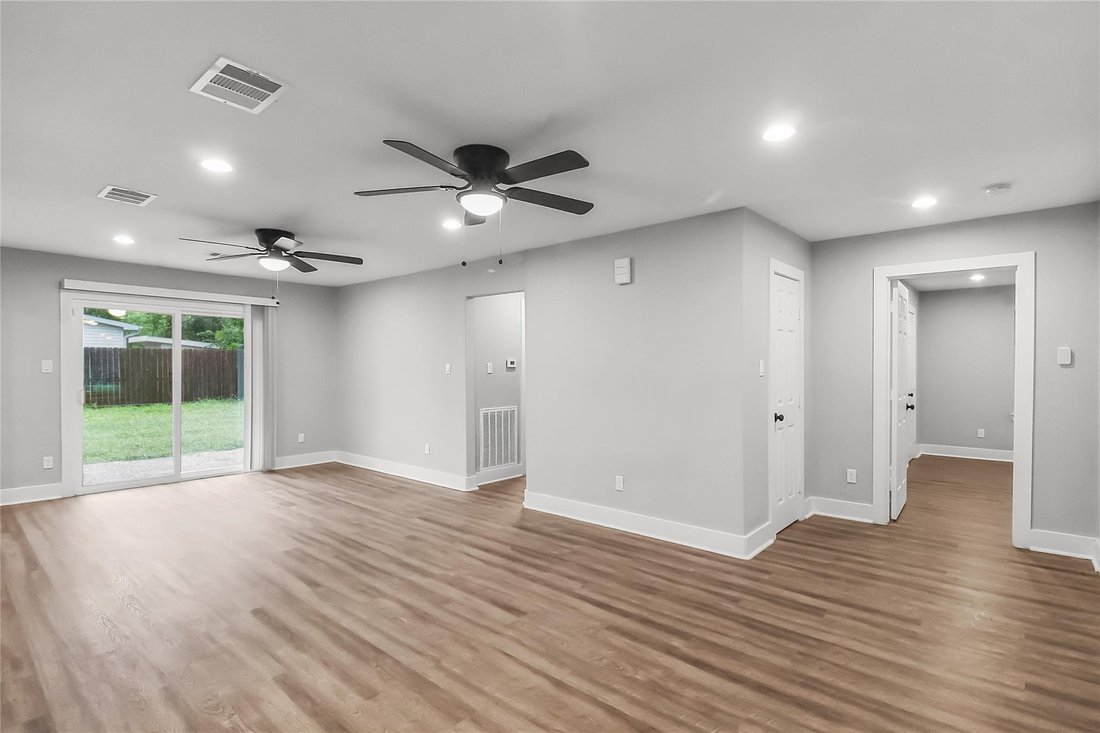Pasadena, Texas, United States 5 - 18434043