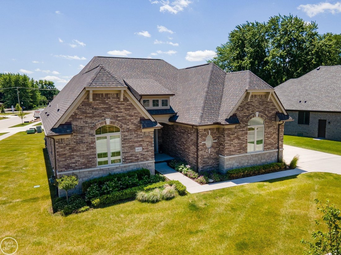 House in Macomb, Michigan, United States 3 - 18433849