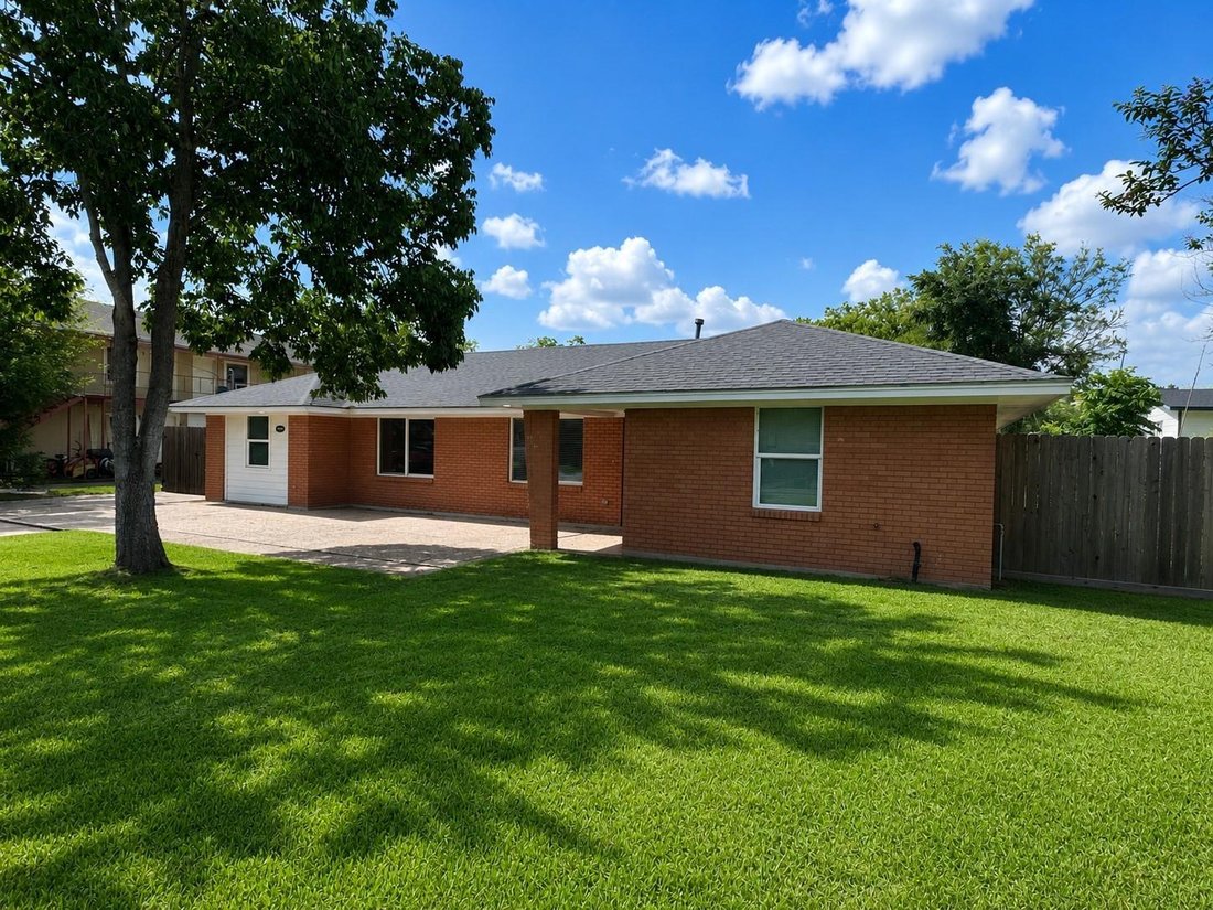 Pasadena, Texas, United States 3 - 18434043