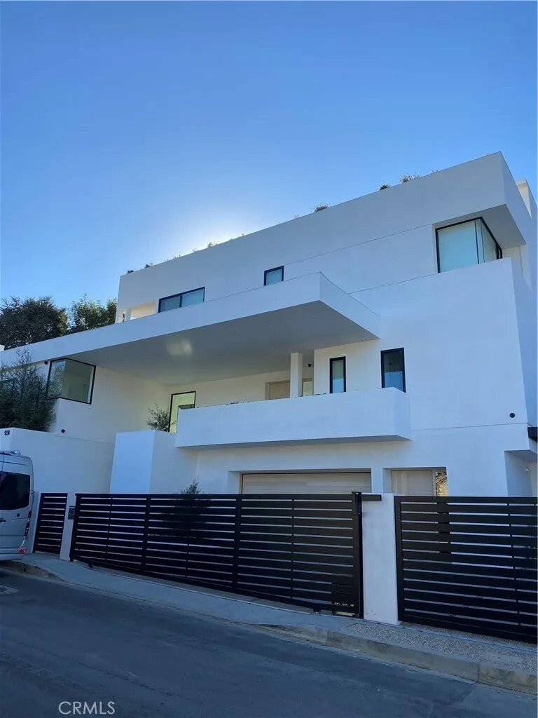House in Los Angeles, California, United States 1 - 18434106