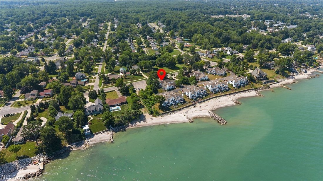 Condo in Sheffield, Ohio, United States 1 - 18433970
