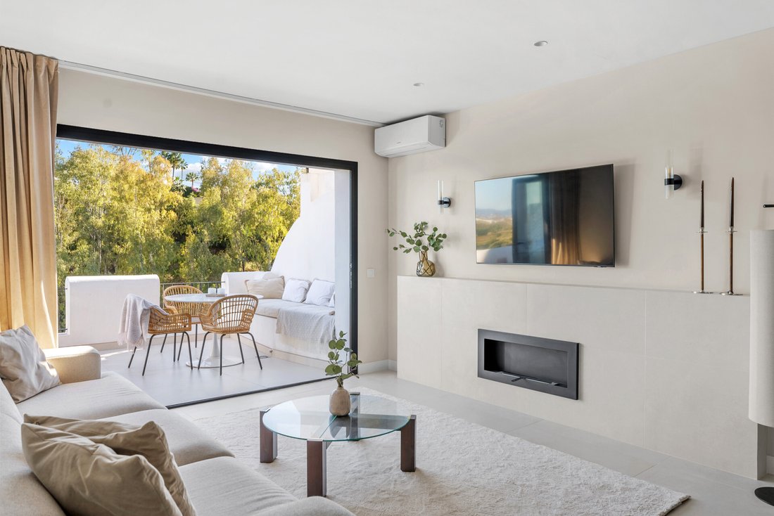 Apartment in Benahavis, Andalusia, Spain 4 - 18434310