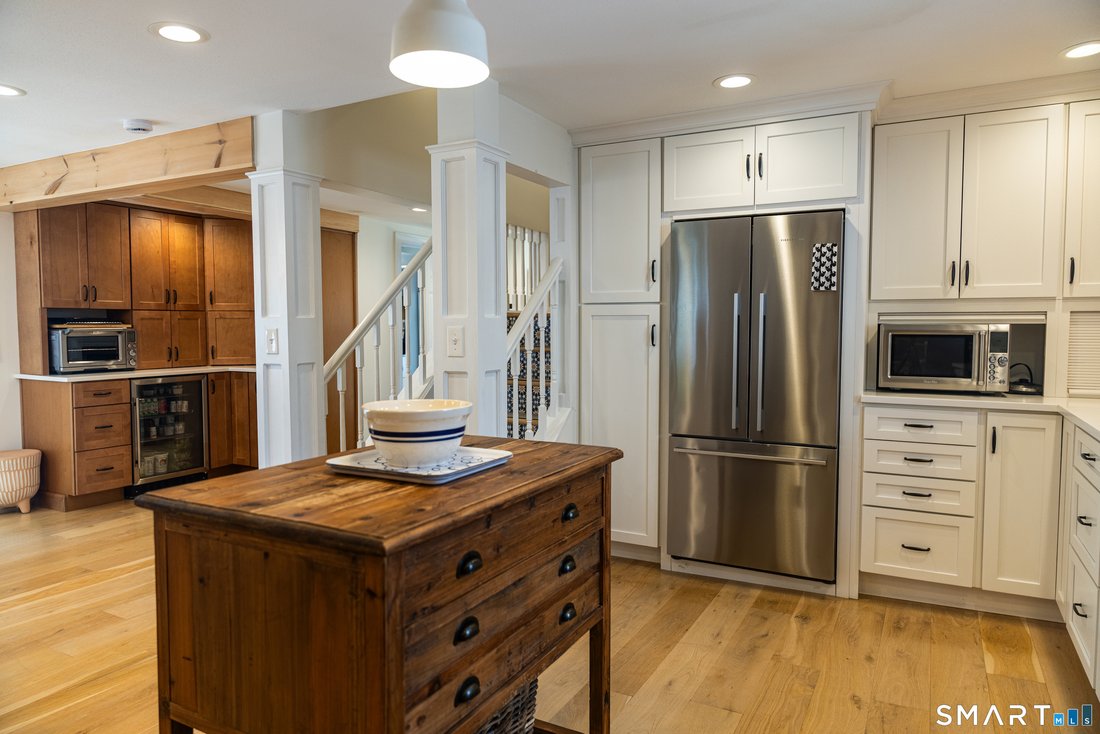 House in Branford, Connecticut, United States 4 - 18433805