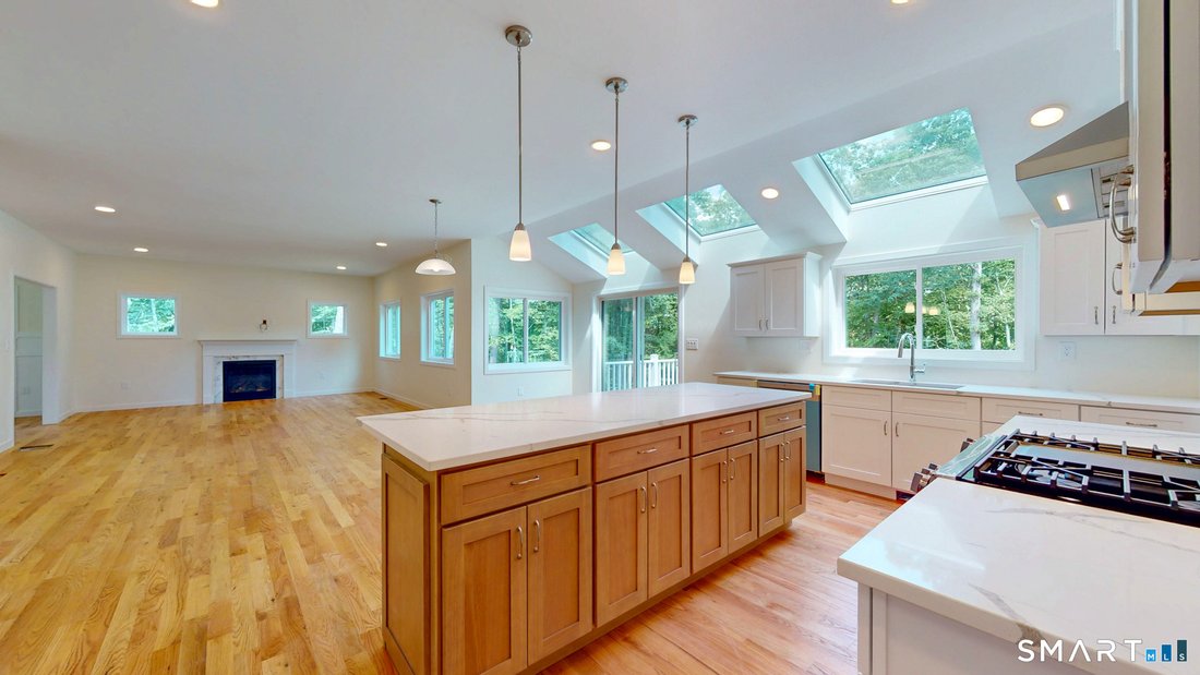 House in Tolland, Connecticut, United States 5 - 17678094