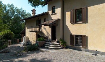 Villa in Bosto, Varese, Lombardei 2