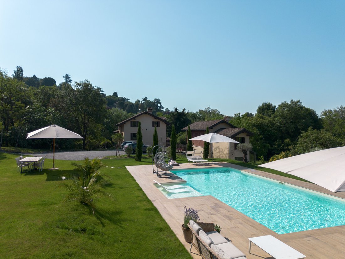 Villa in Bosto, Varese, Lombardei 1 - 18434528