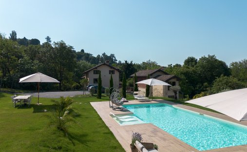 Villa in Bosto, Varese, Lombardei 1