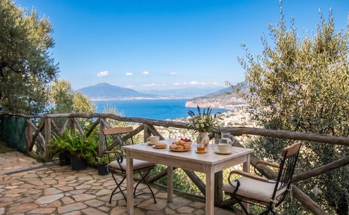Villa in Sorrento, Campania, Italy 1
