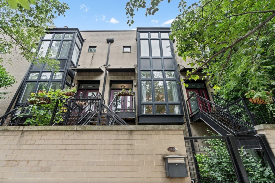 Villa in Chicago, Illinois, United States 1 - 18434549