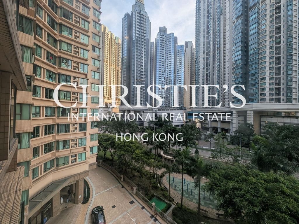 Apartment in Hong Kong, Hong Kong 1 - 18434755