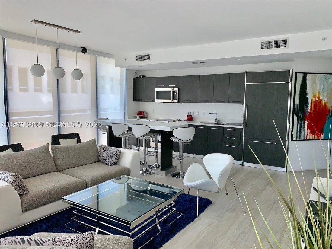 Condo in Miami, Florida, United States 1 - 18434601