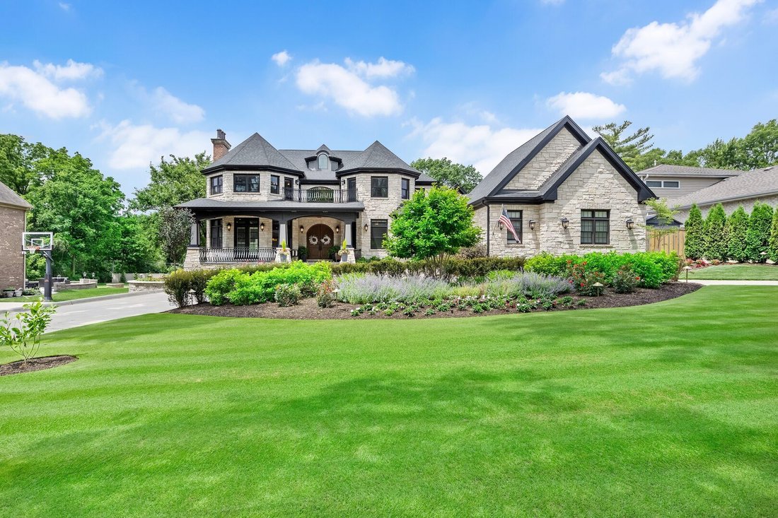 House in Downers Grove, Illinois, United States 1 - 18434537