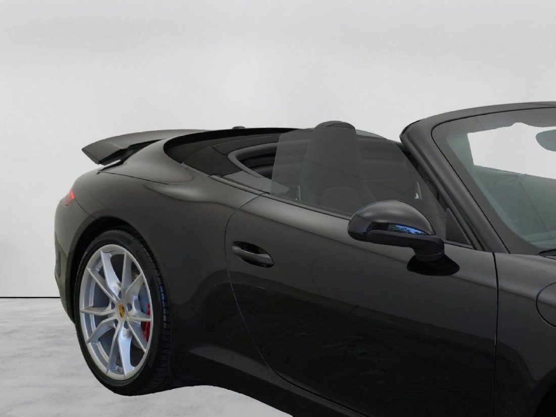 Cabriolet in North Olmsted, OH, United States 3 - 18434533