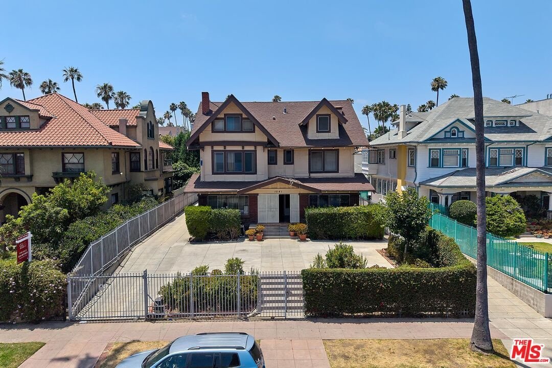 Land in Los Angeles, California, United States 2 - 18434597