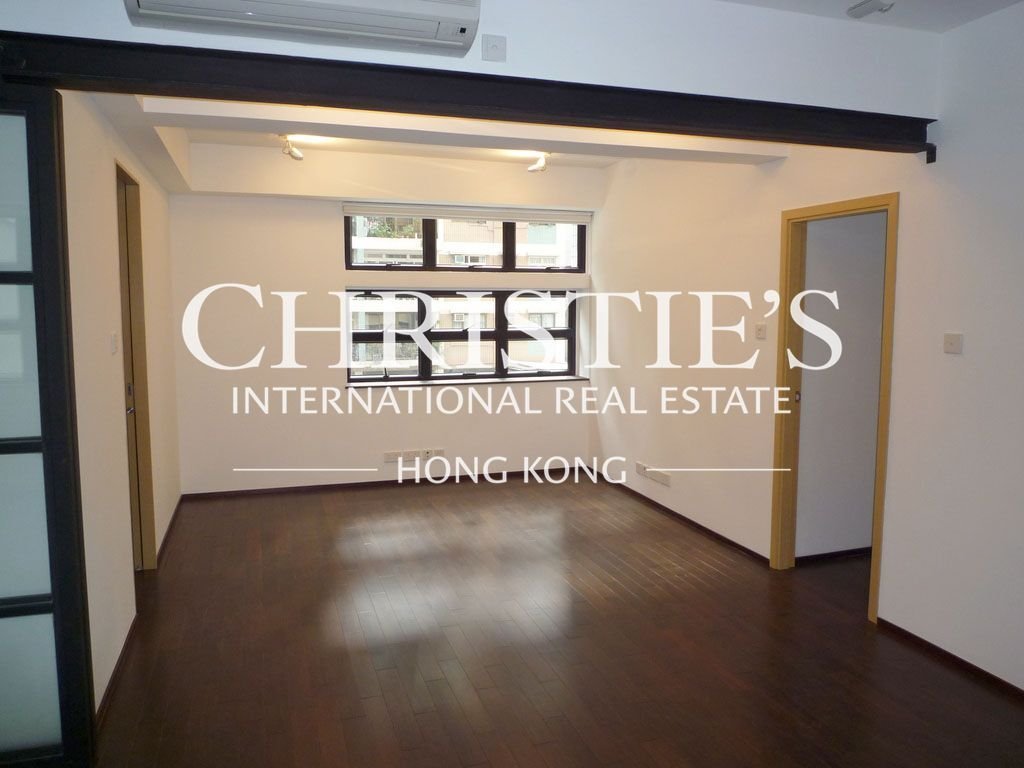 Apartment in Hong Kong, Hong Kong 3 - 18434757