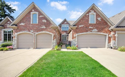 Villa in Downers Grove, Illinois, United States 1