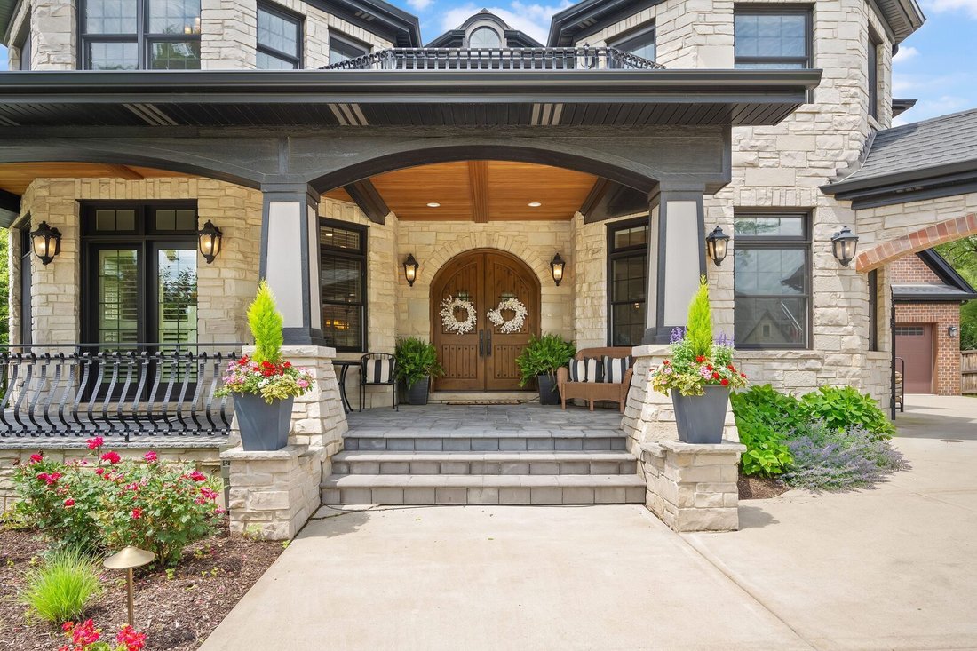 House in Downers Grove, Illinois, United States 4 - 18434537
