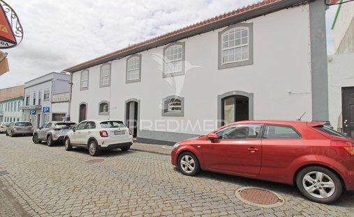 Casa a Praia da Vitoria (Santa Cruz), Azzorre, Portogallo 1
