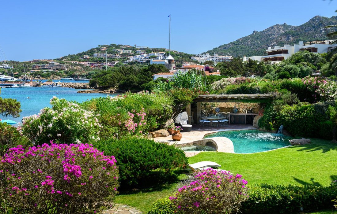 Maison de ville à Marina di Porto Cervo, Arzachena, Italie 3 - 18434557
