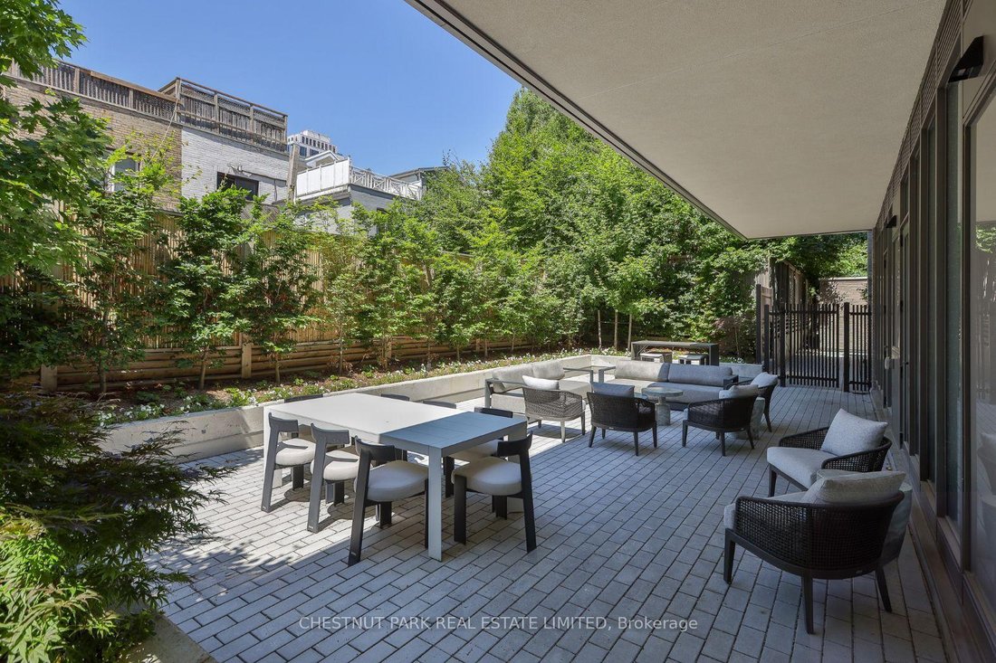 Apartment in Toronto, Ontario, Canada 5 - 18434600