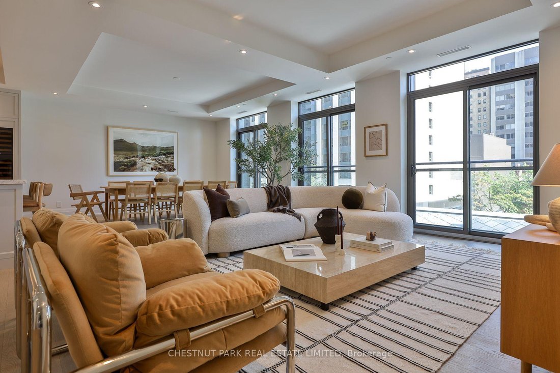Apartment in Toronto, Ontario, Canada 4 - 18434595