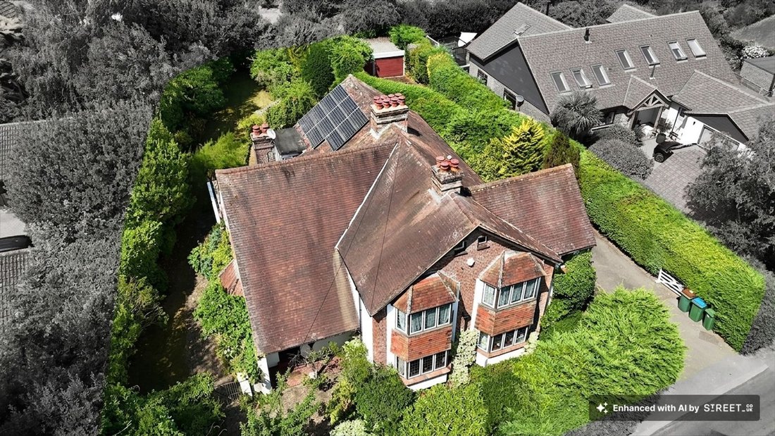 House in West Chiltington, England 1 - 17099818