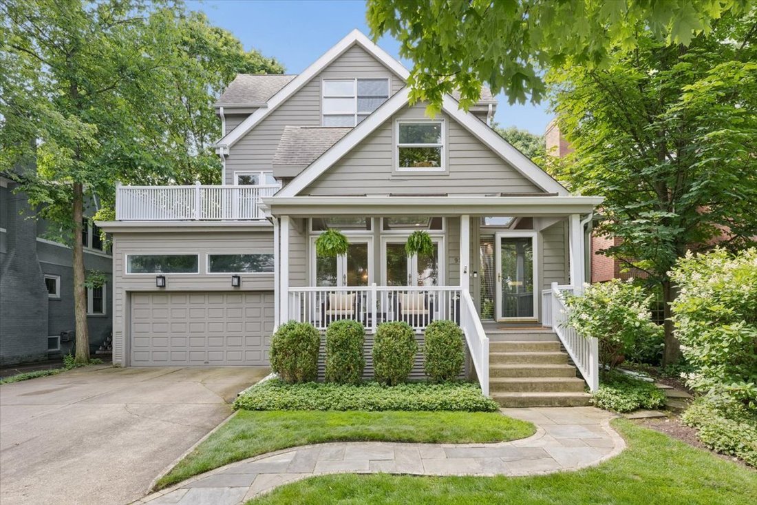 House in Winnetka, Illinois, United States 1 - 18434611