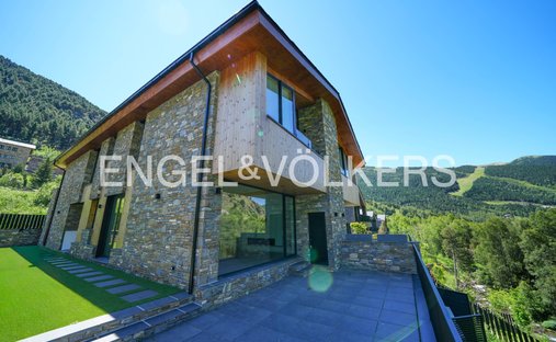 Chalet en Soldeu, Canillo, Andorra 1