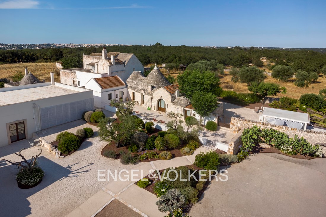 Estate in Noci, Apulia, Italy 1 - 18435604