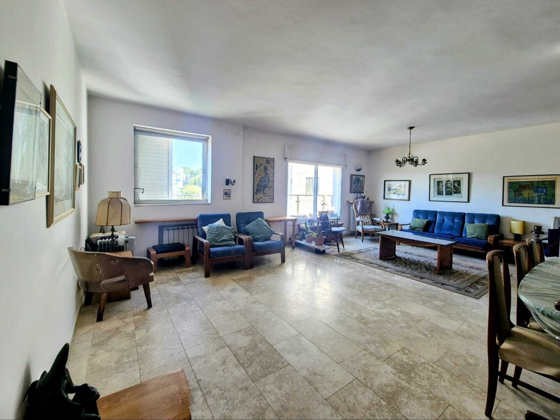 Apartment in Jerusalem, Jerusalem District, Israel 4 - 18442829