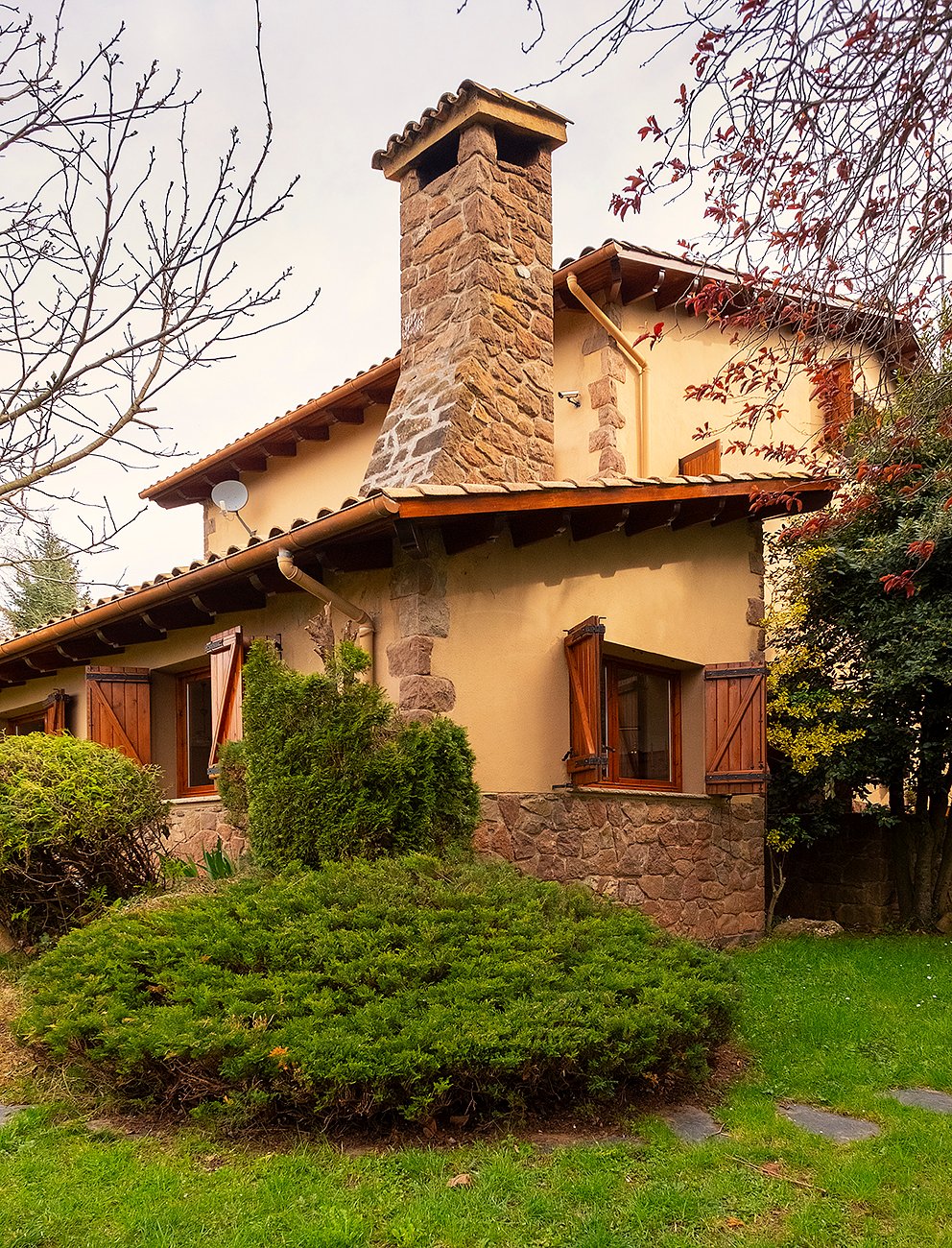 Finca in Vallfogona de Ripolles, Catalonia, Spain 4 - 18435141