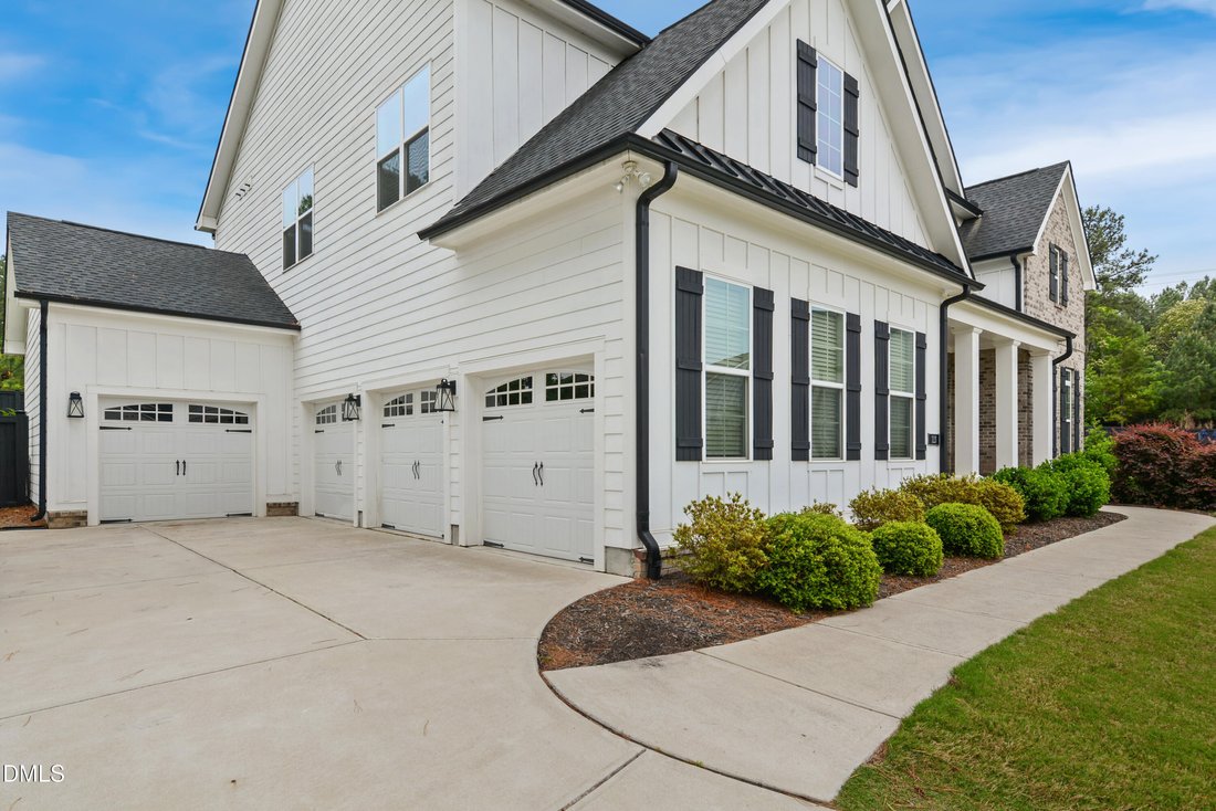 House in Holly Springs, North Carolina, United States 3 - 17841510