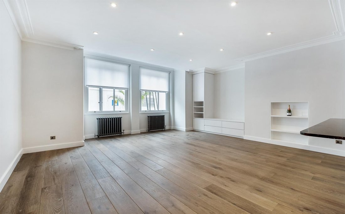 Apartment in Earls Court, Kensington And Chelsea, England 2 - 18436404