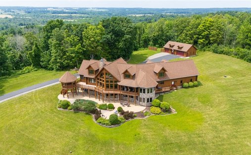 House in Bloomfield, New York, United States 1