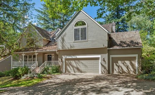House in Lake Oswego, Oregon, United States 1