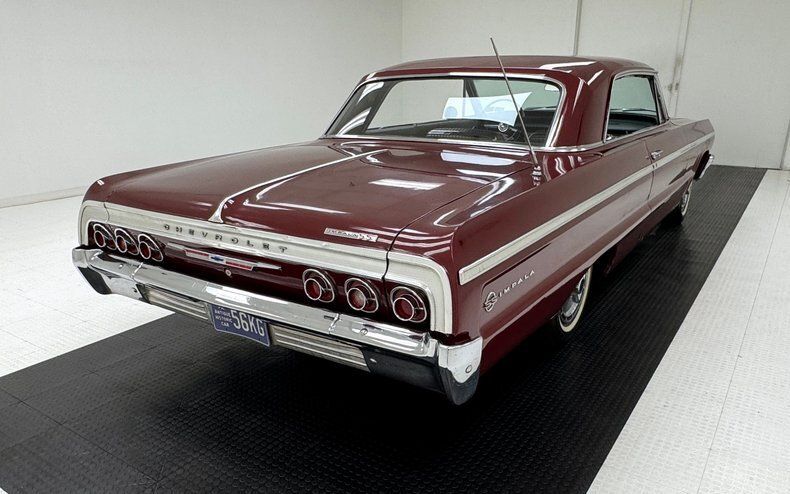 Coupe in Morgantown, United States 5 - 18442379