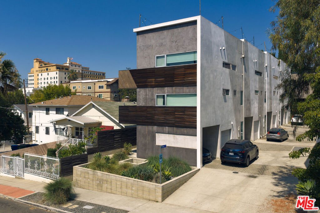 House in Los Angeles, California, United States 1 - 18439161