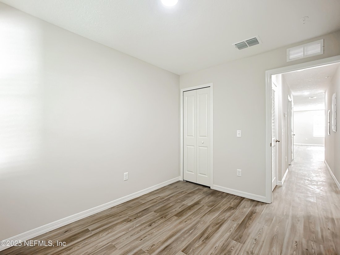 Jacksonville, Florida, United States 4 - 18438875