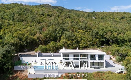 House in Opcina Matulji, Primorje-Gorski Kotar County, Croatia 1