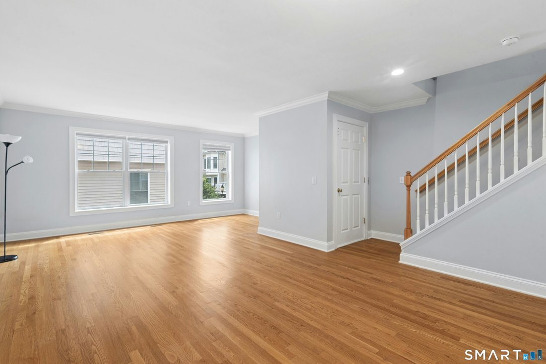 Condo in Stamford, Connecticut, United States 3 - 18427830